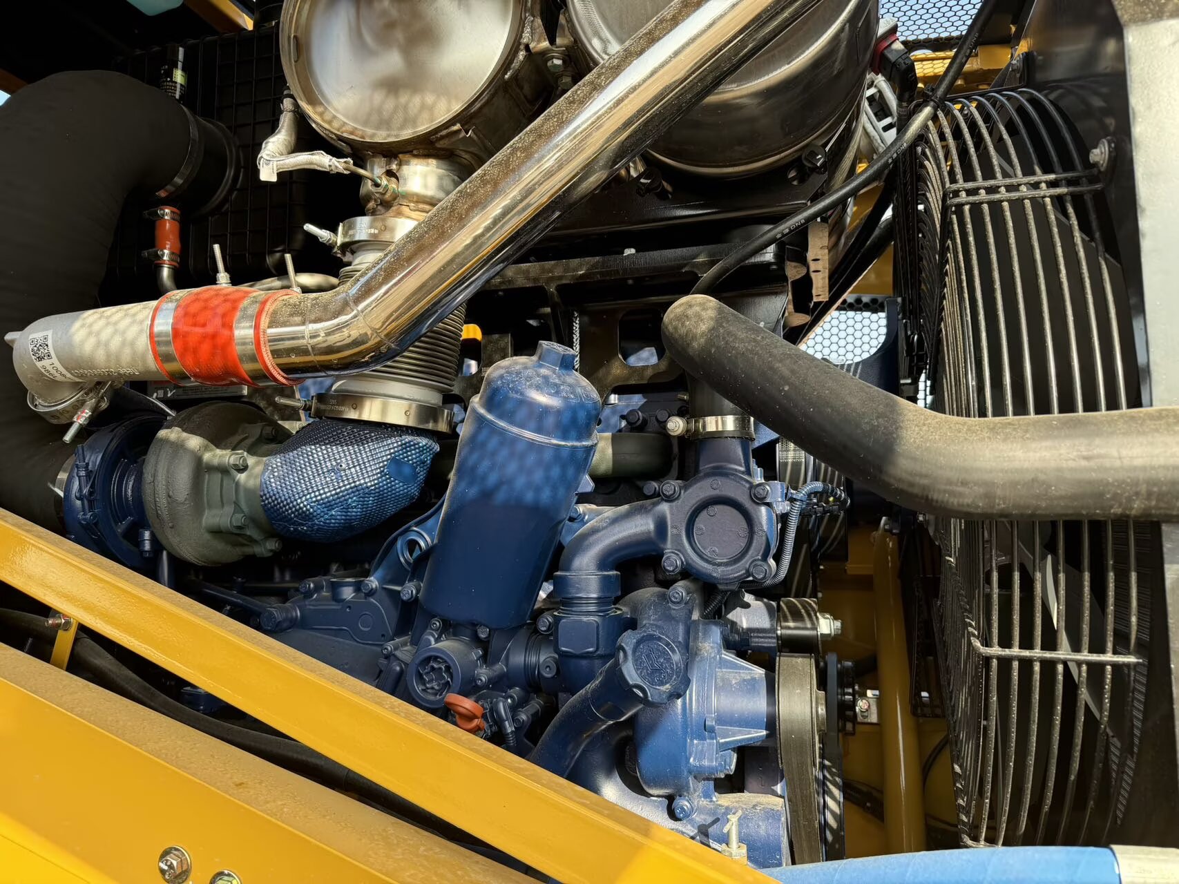 2025 9H Loaders SEM 656D