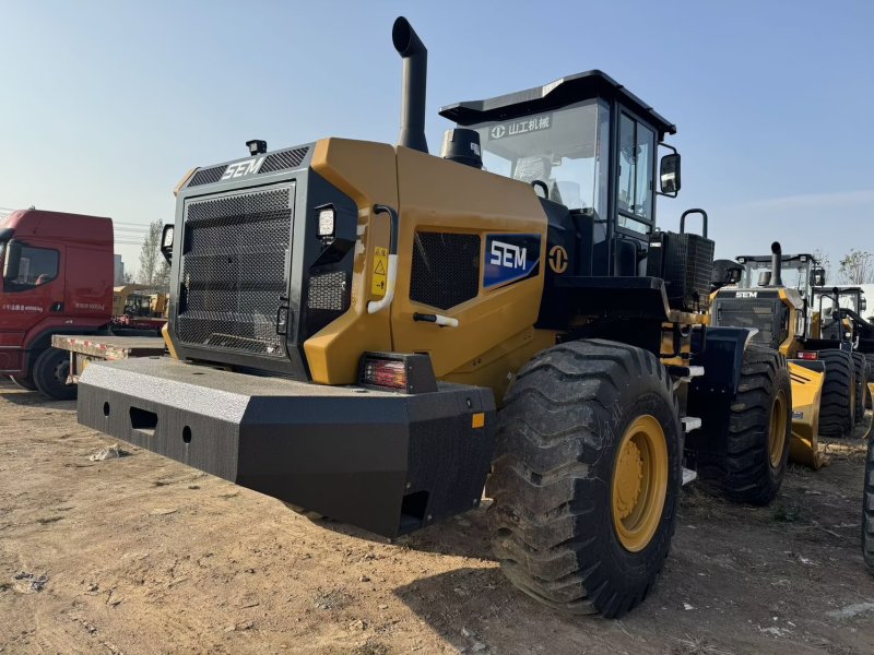 2025 9H Loaders SEM 656D
