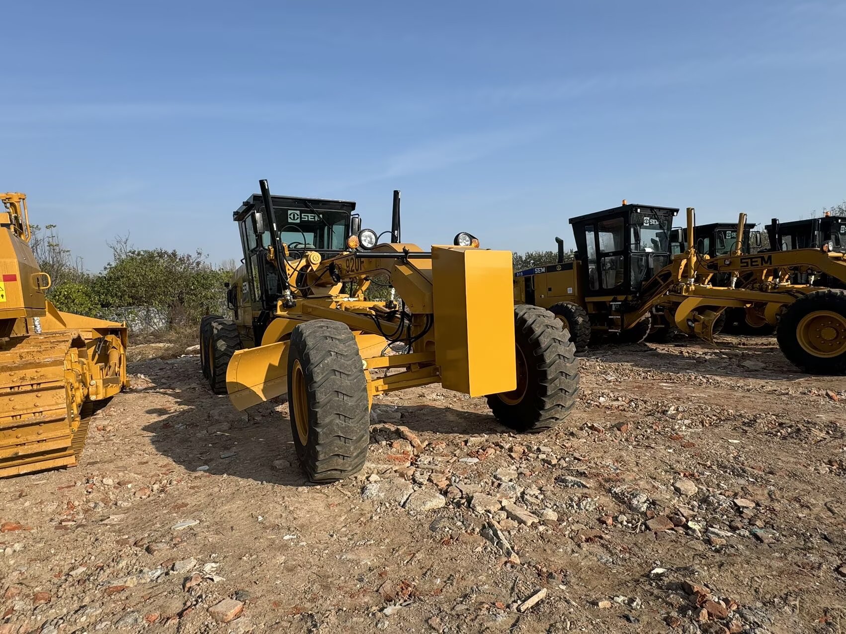 2025 9H Grader SEM 920F