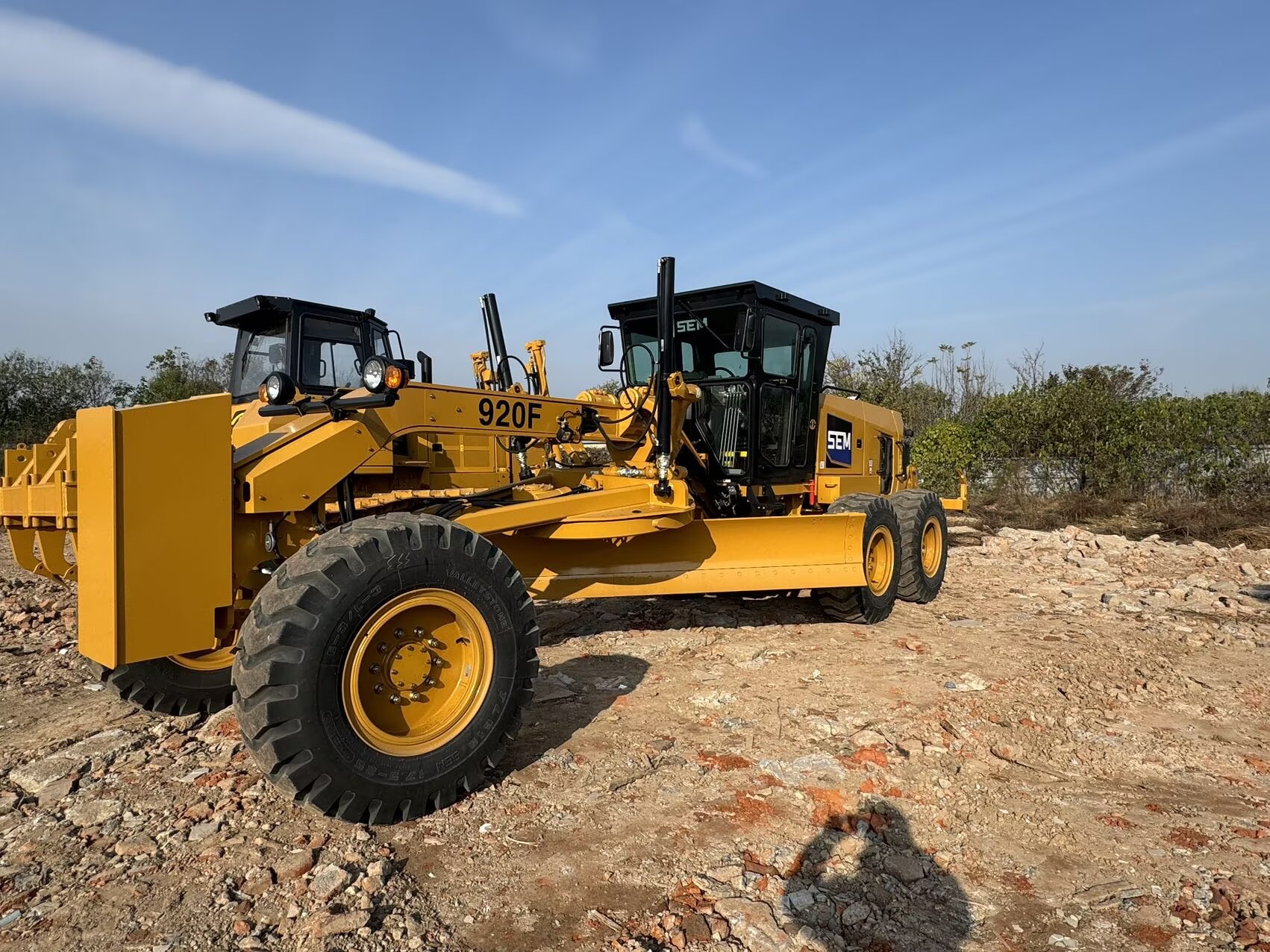 2025 9H Grader SEM 920F