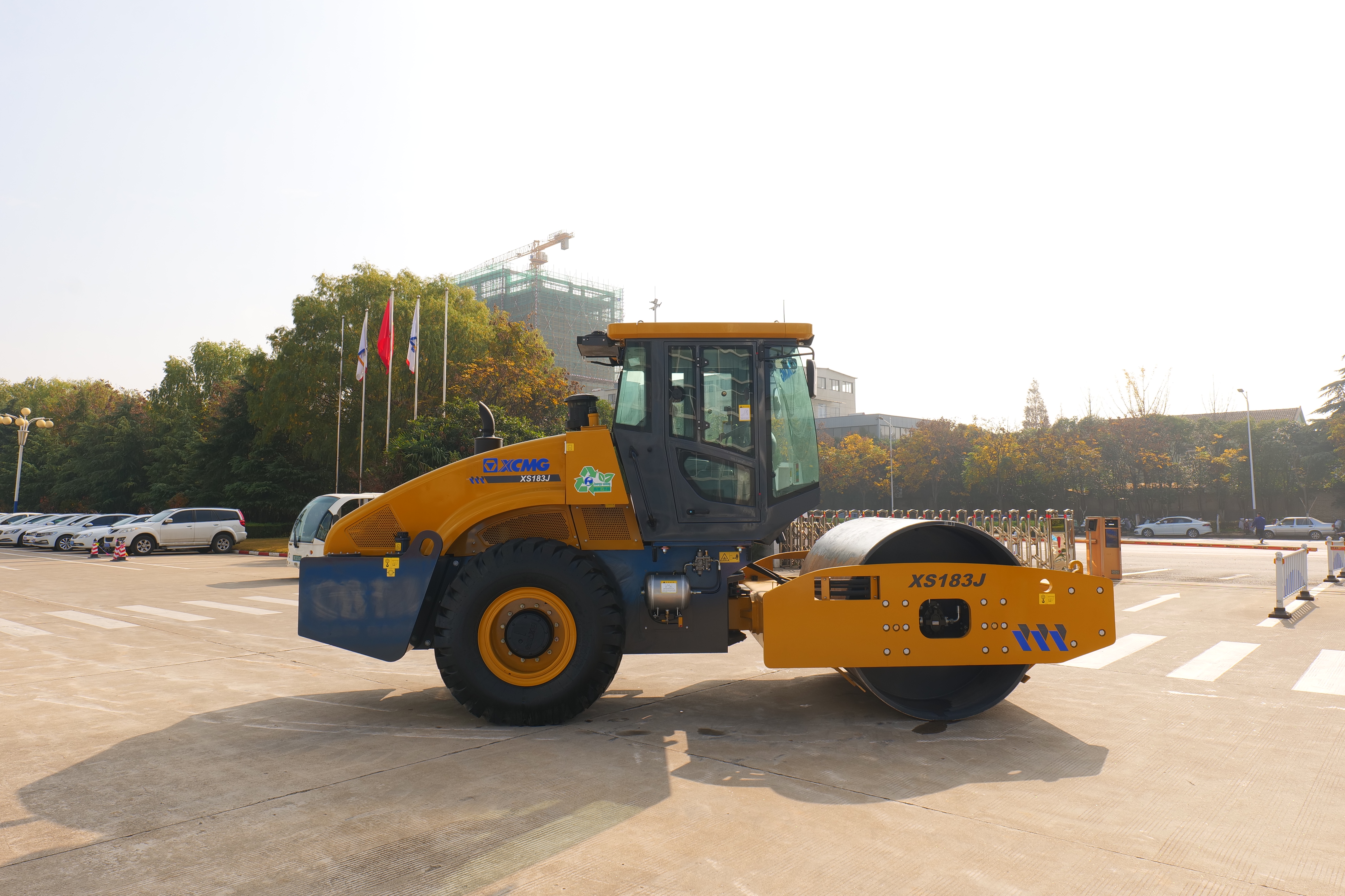 2025 7H Roller XCMG 183J